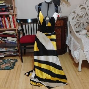 Chic Striped Evening Gown in Black, Yellow, and White